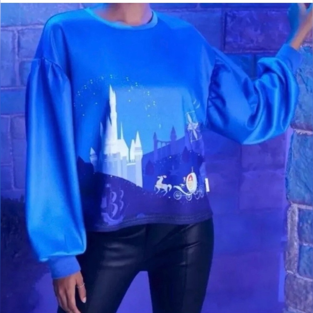 Disney Parks Her Universe Cinderella Top, Women’s Size Small NWT